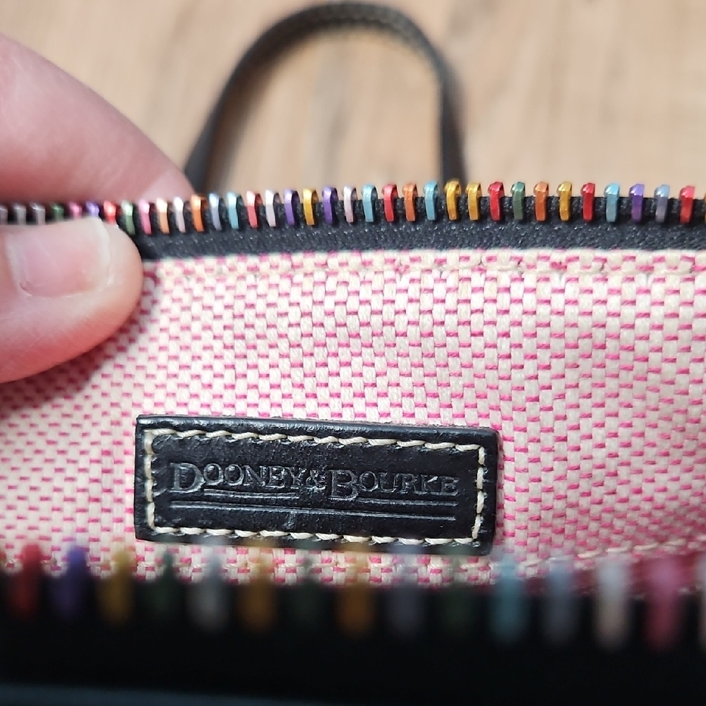 Dooney & Bourke Black Multicolor Summer Style Shoulder Bag - Picture 9 of 15